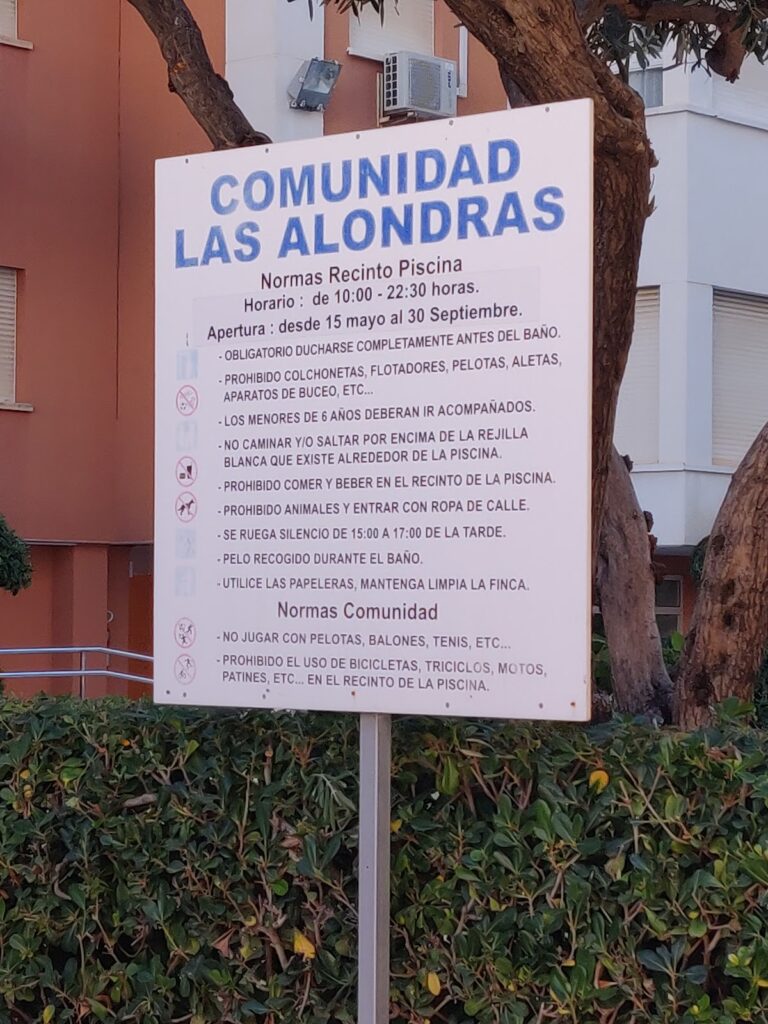 Las Alondras
