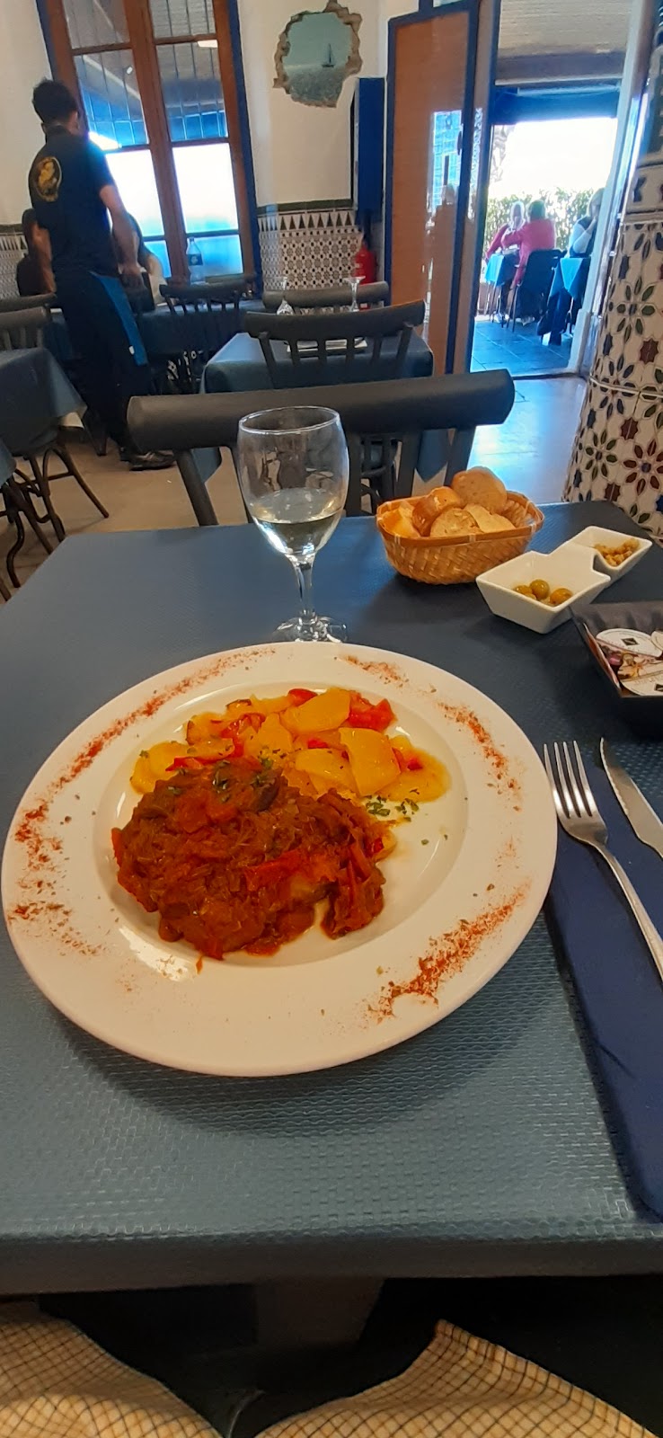 Hotel Tres Leones