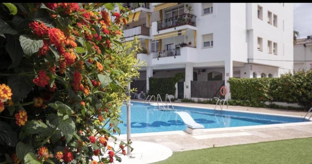 Sitges Oasis