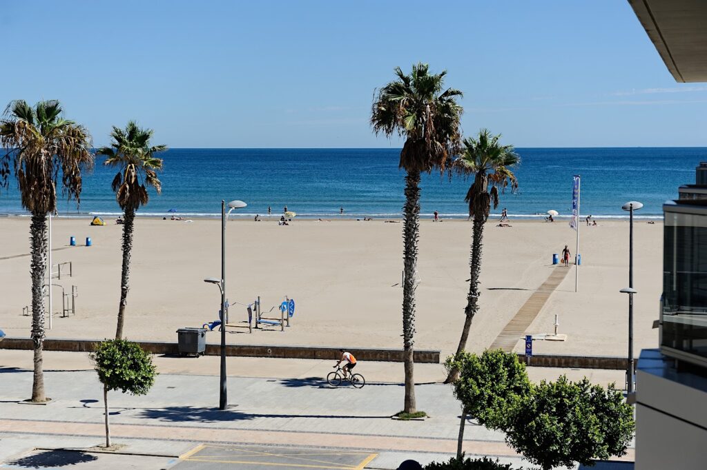 Apartamento De Playa Valmar – Beachfront Exclusive Residential
