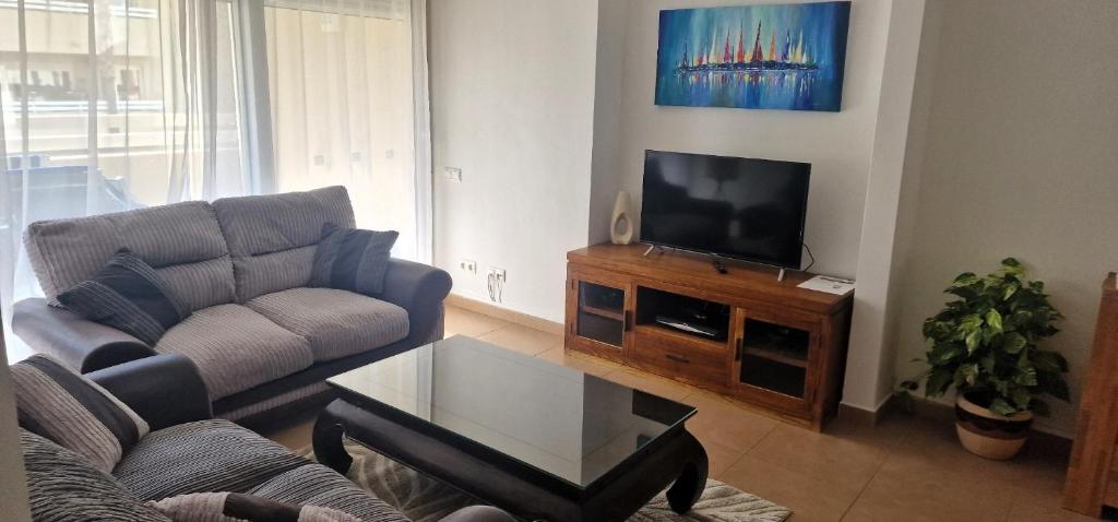 Immaculate 2-Bed Apartment In Pego
