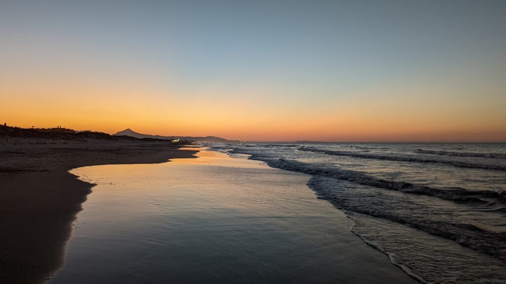 Sunset Beach – Playa De Rabdells -Oliva