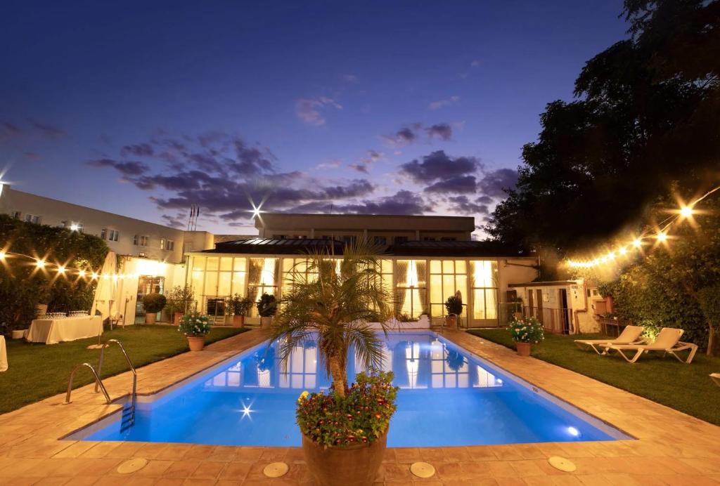 Oasis Cordoba Hotel