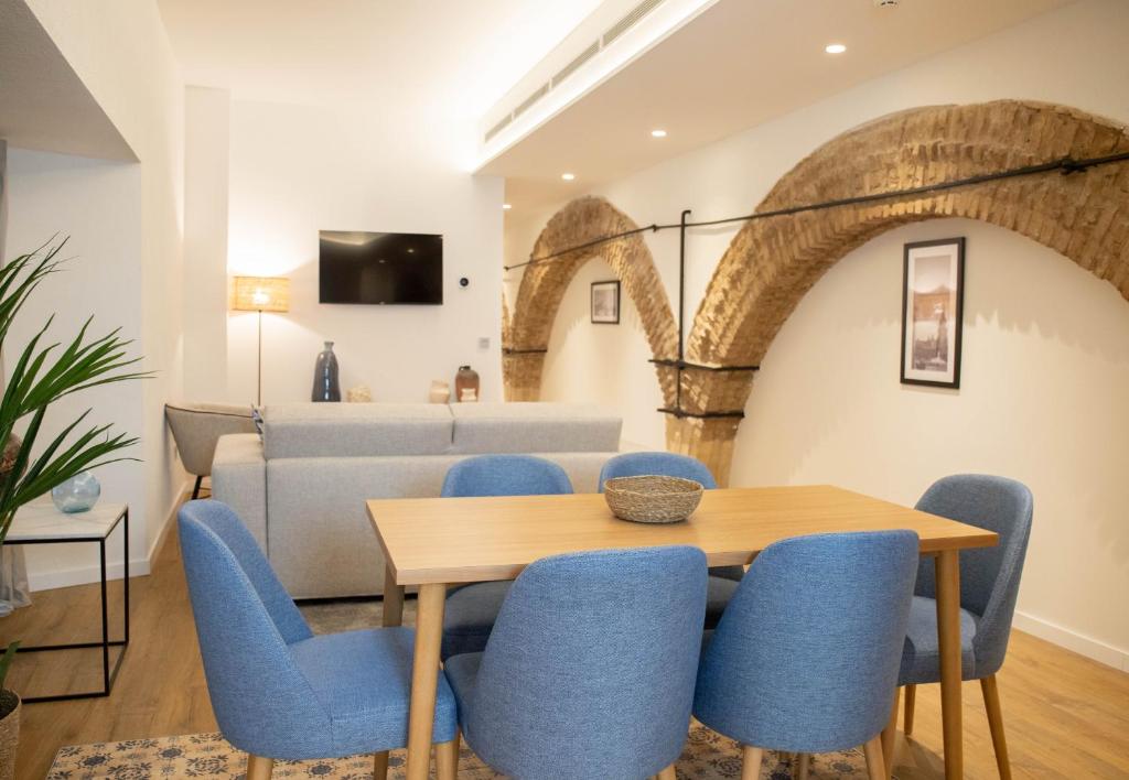 Nqn Aparts & Suites Sevilla
