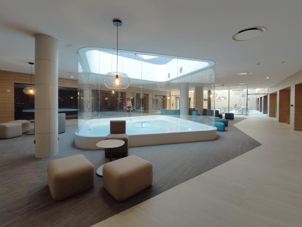 Hotel Macia Sevilla Kubb