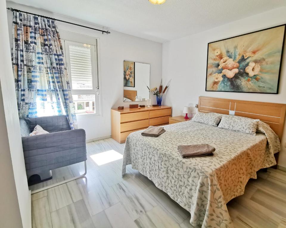 Neptuno Apartment: Sun, Beach And Relax In Huelin