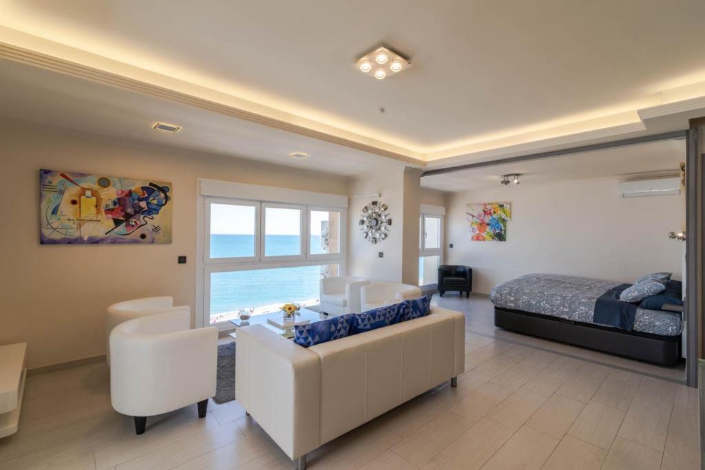 Royal Executive Suite