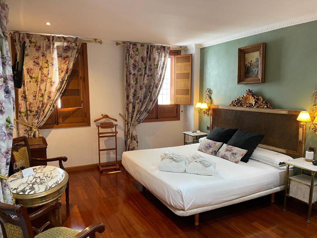 La Llave De La Judería Hotel Boutique