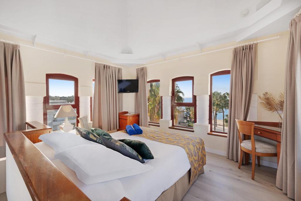 Hotel Ciutat Jardi