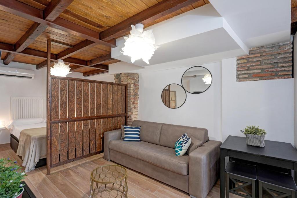 Tina Home