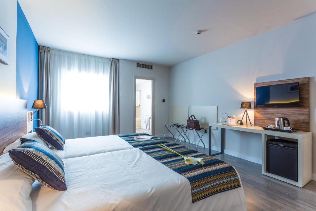 Urban Dream Granada Hotel