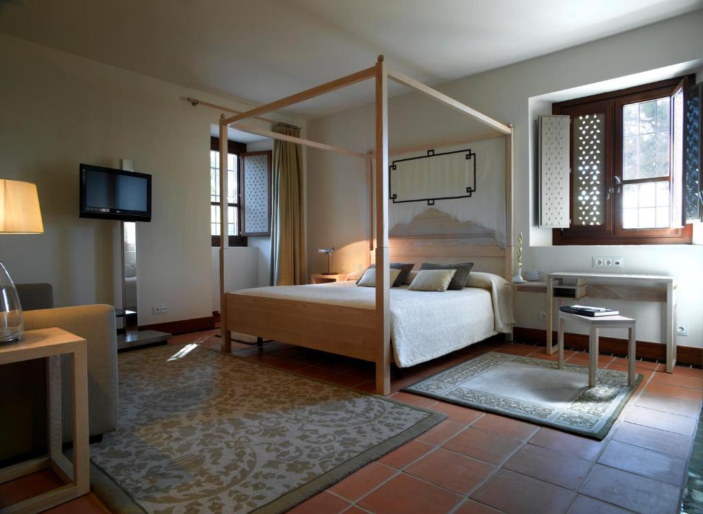 Parador De Granada Hotel