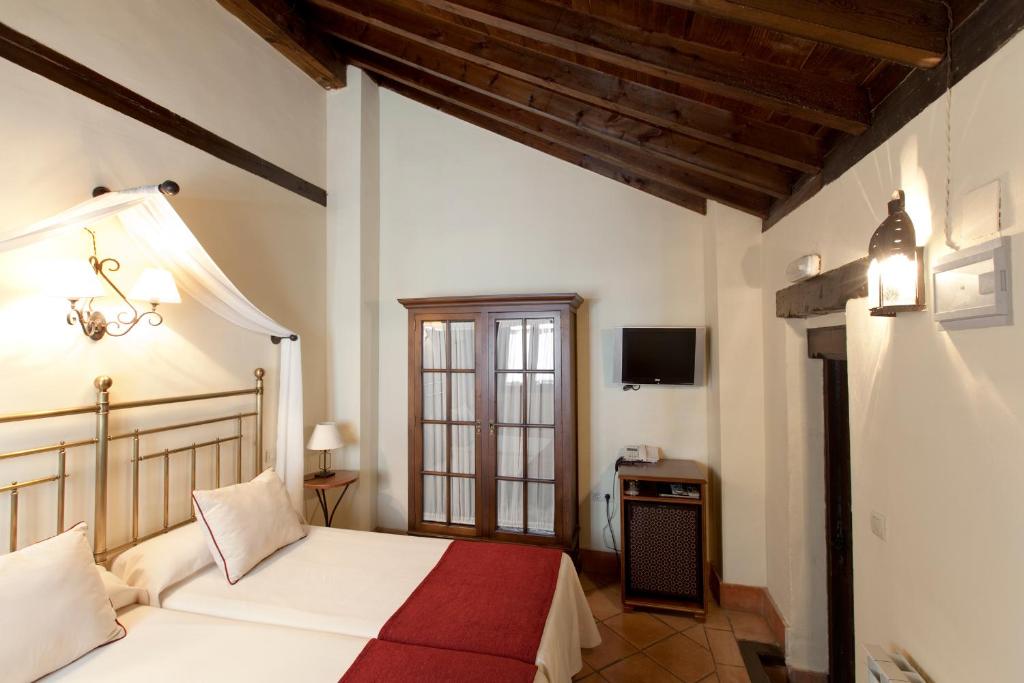 Casa Del Capitel Nazari Hotel