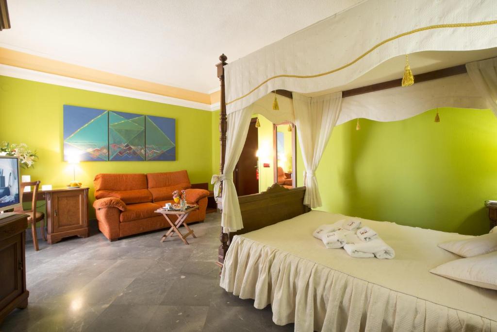Hotel Carlos V