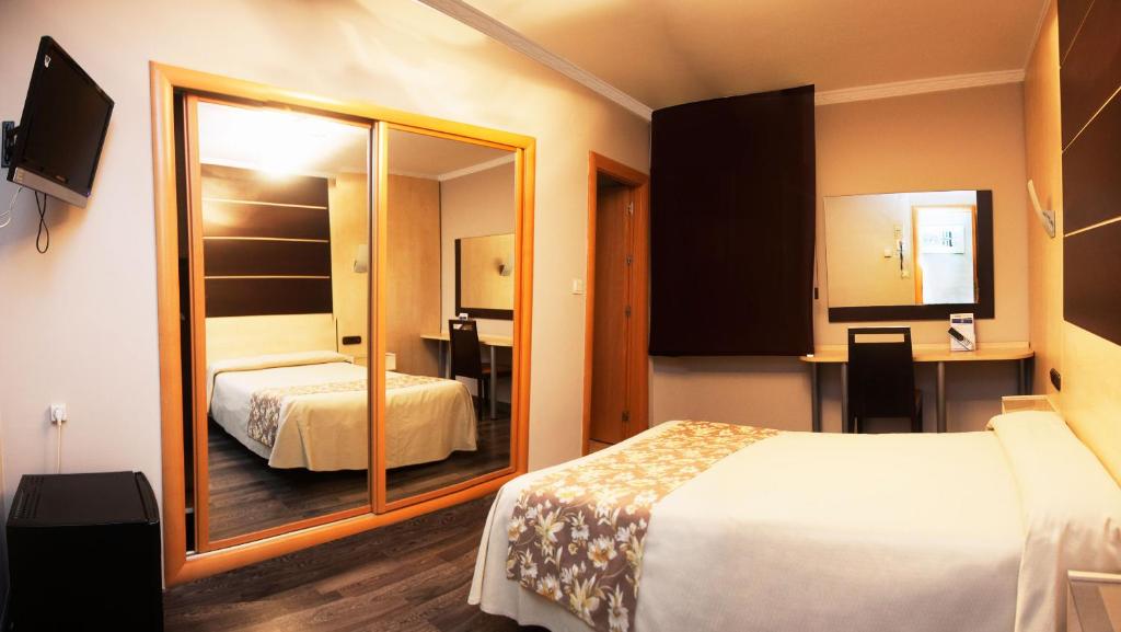 Universal Hotel