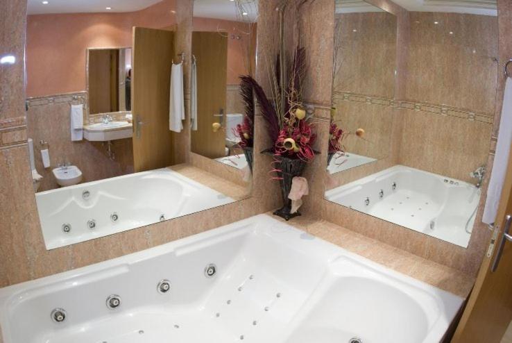 Hotel Los Girasoles