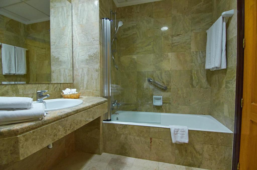 Hotel Don Curro