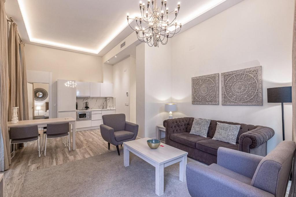 Fresh Velazquez Apartments