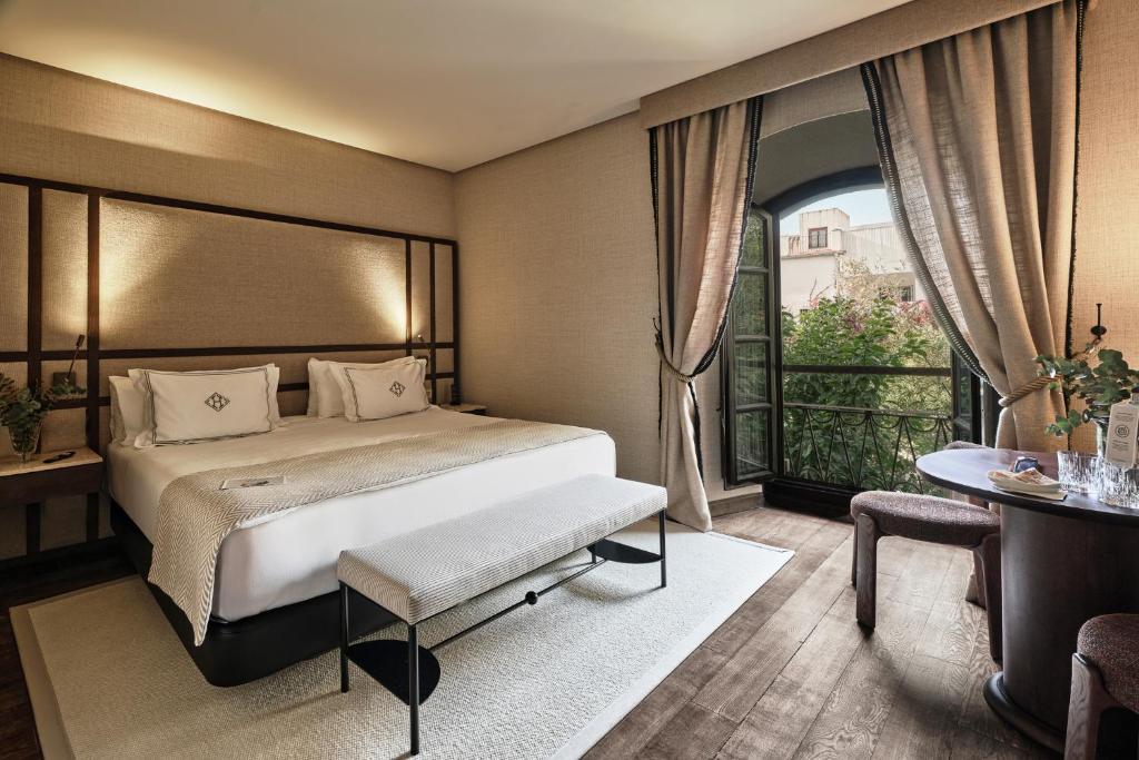 Hospes Palacio Del Bailio, A Member Of Design Hotels