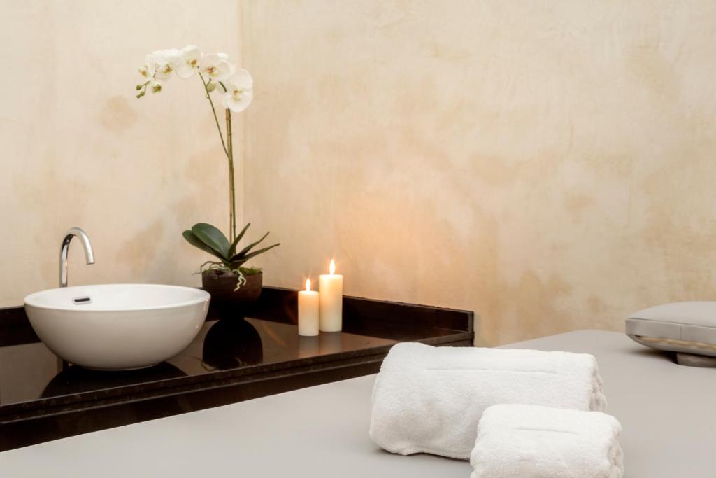 Eurostars Azahar Hotel