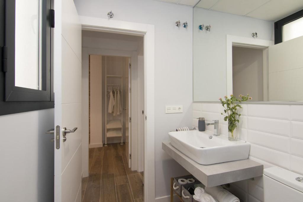 Chezmoihomes Central Ethnic Style Apartment