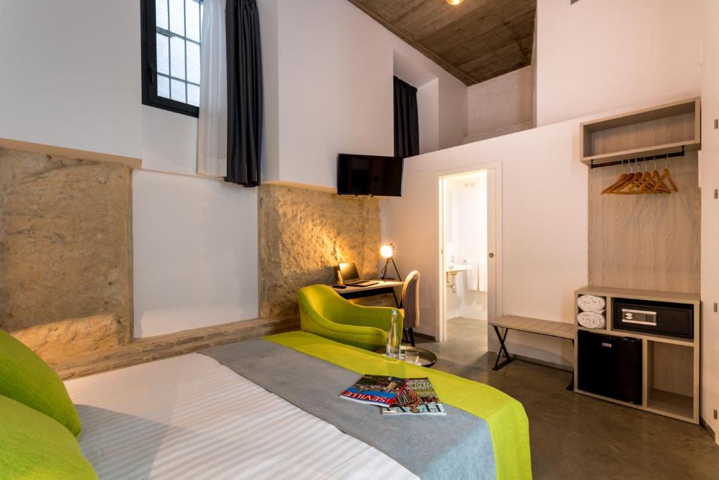 La Puerta De Palacio – Adults Only