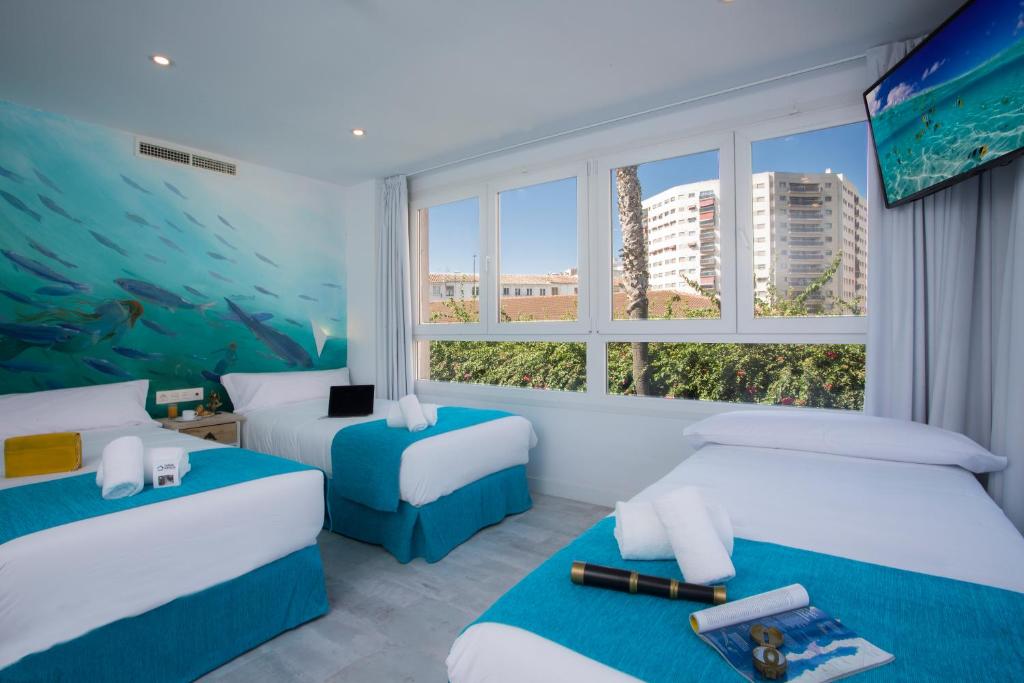 Casual Del Mar Málaga