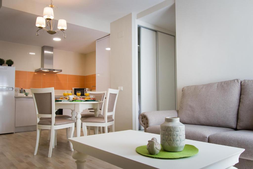 Holidays2malaga Suites Apartments