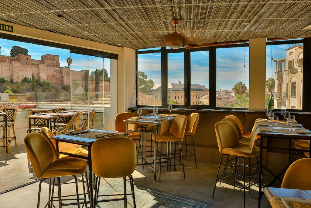 Alcazaba Premium Hotel
