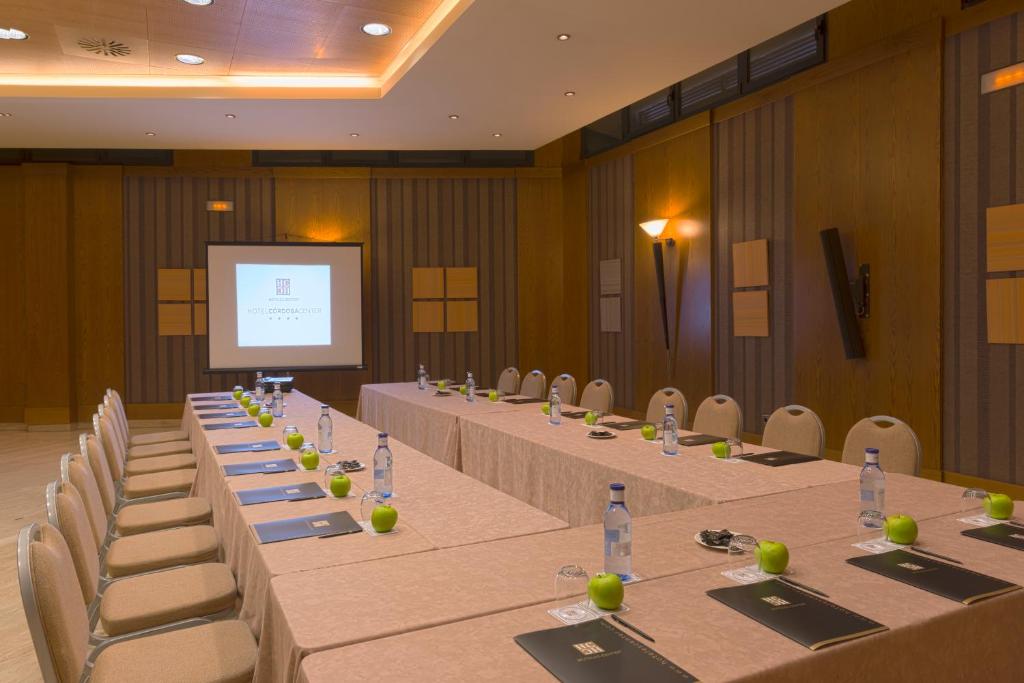 Hotel Cordoba Center