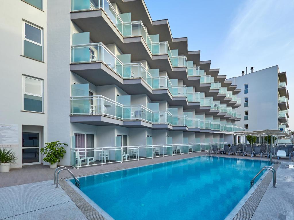 Bq Amfora Beach – Adults Only