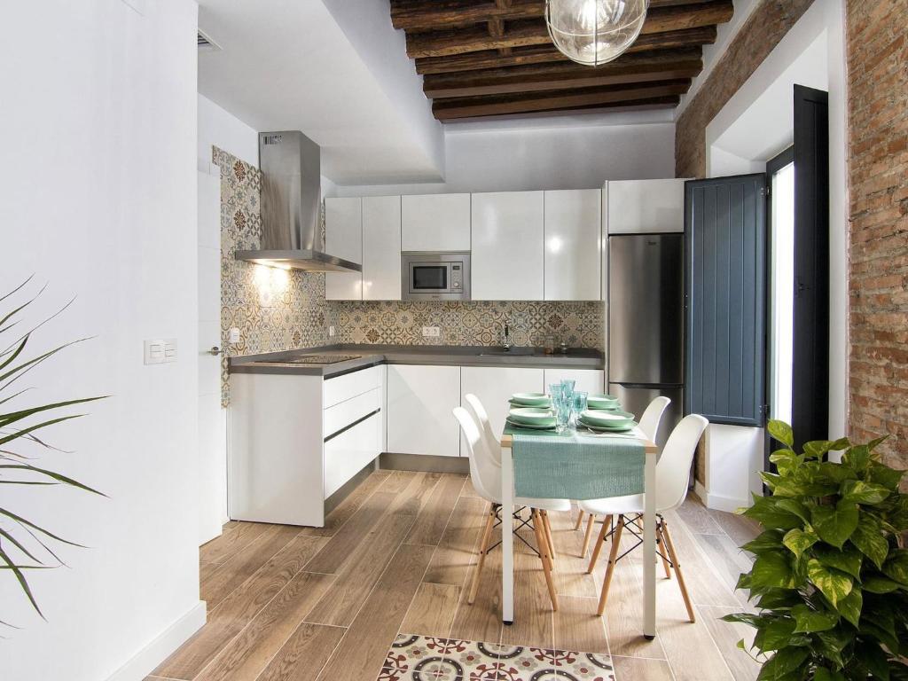 Chezmoihomes Central Ethnic Style Apartment