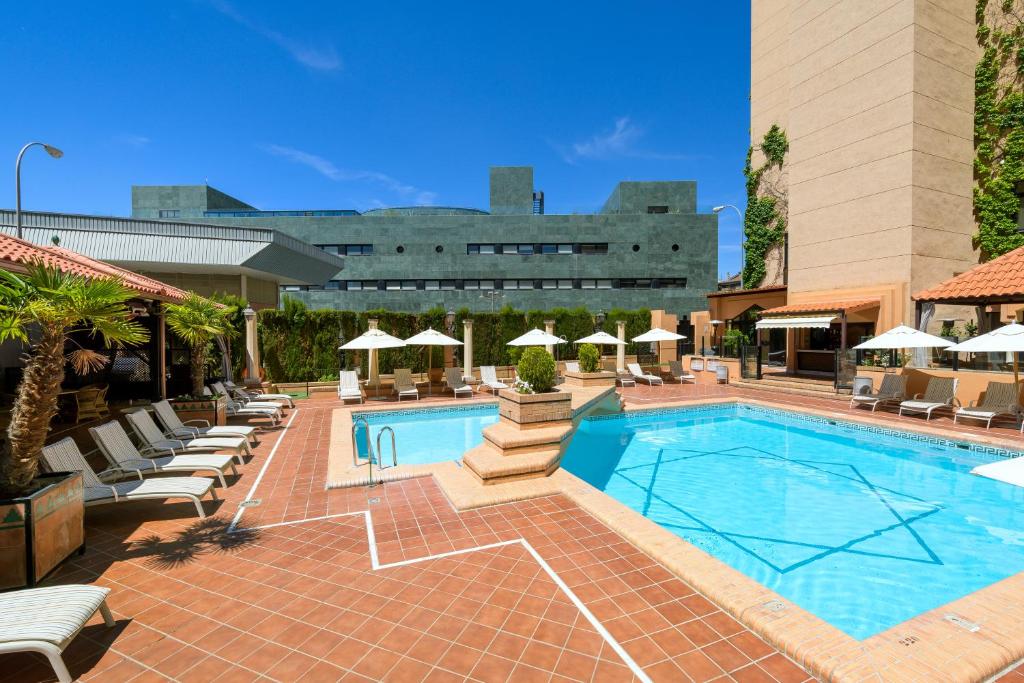 Saray Hotel