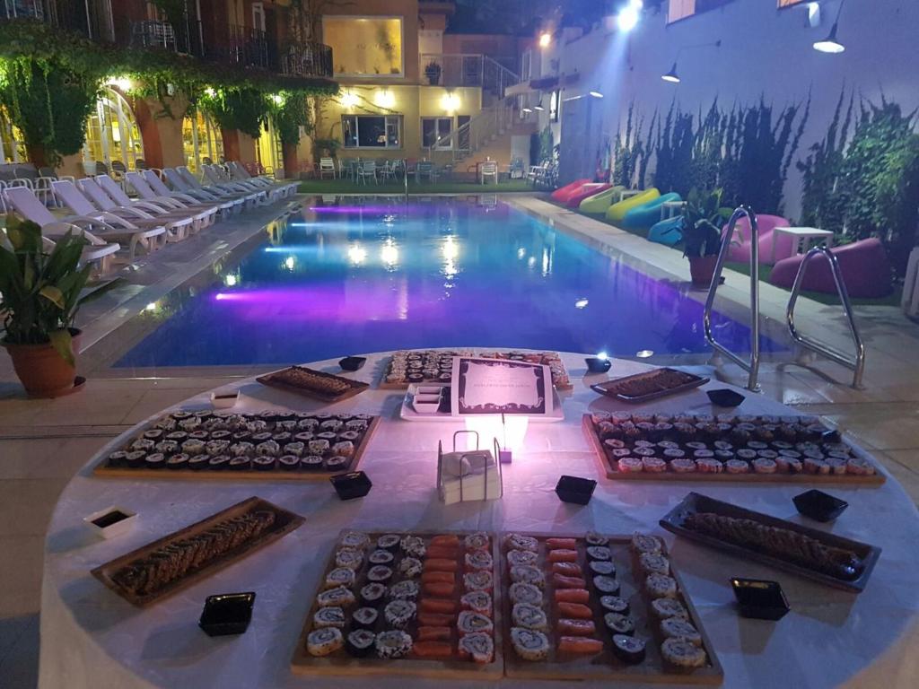 Los Angeles & Spa Hotel