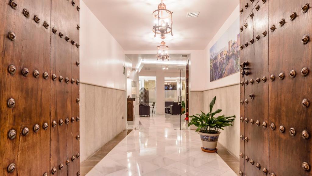 Monjas Del Carmen Hotel