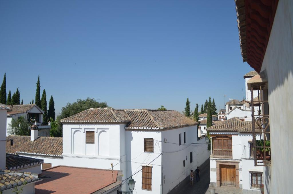 Santa Isabel La Real Hotel