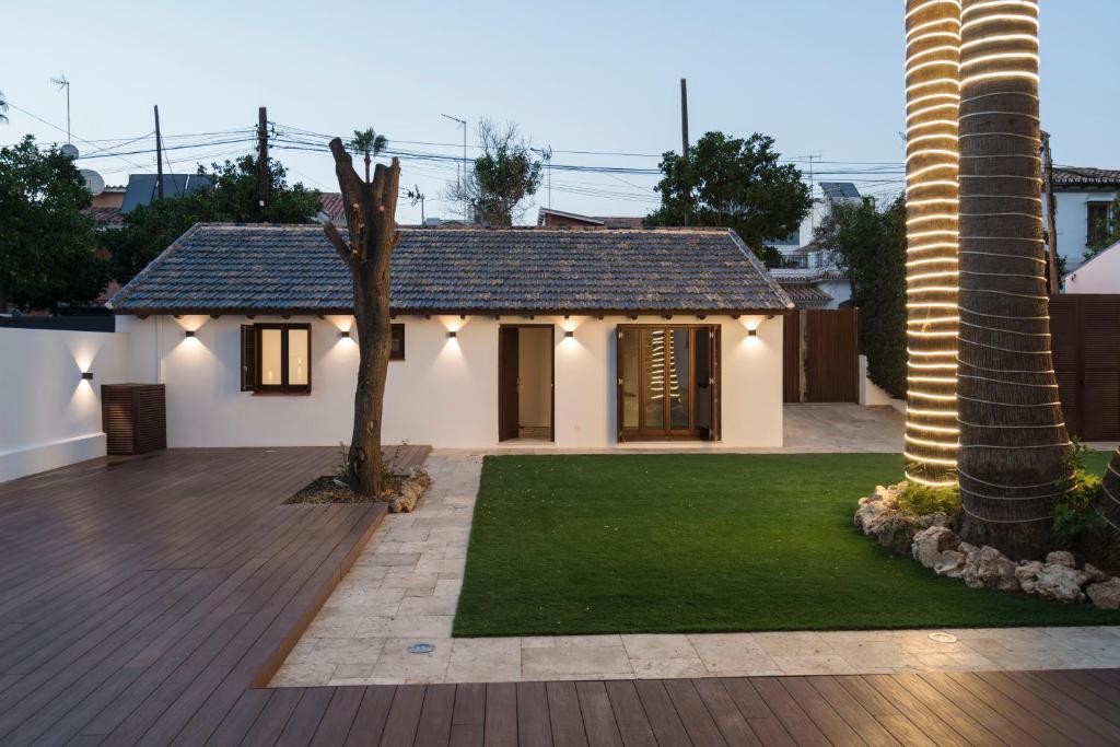 La Moderna Suites