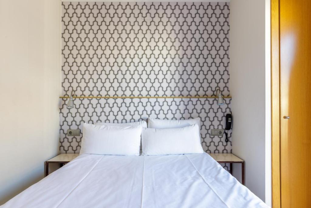 H-A Hotel Trebol