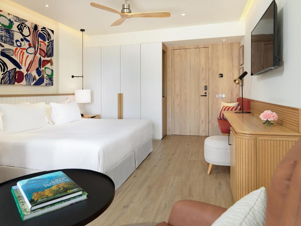 H10 Croma Malaga