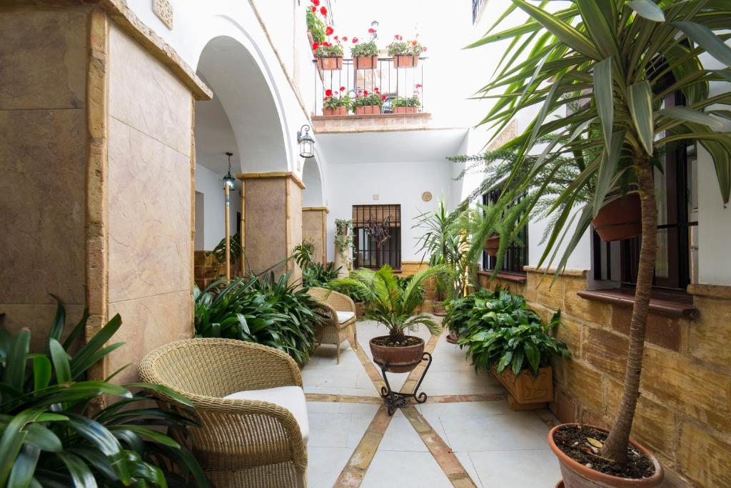 Casa Turística Patio Cordobés – Parking Privado En La Judería