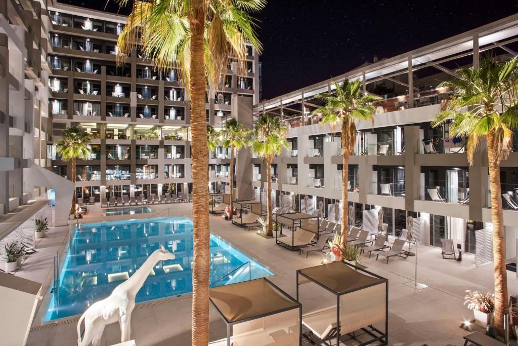 Innside By Meliá Palma Bosque