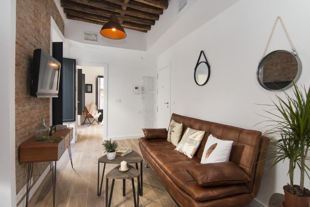 Chezmoihomes Central Ethnic Style Apartment