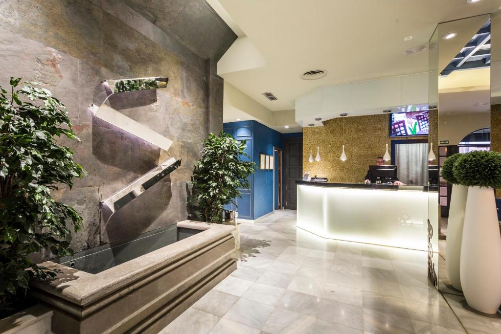 Hotel Comfort Dauro 2