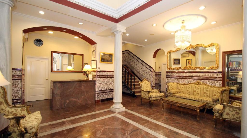 Hotel Maestranza