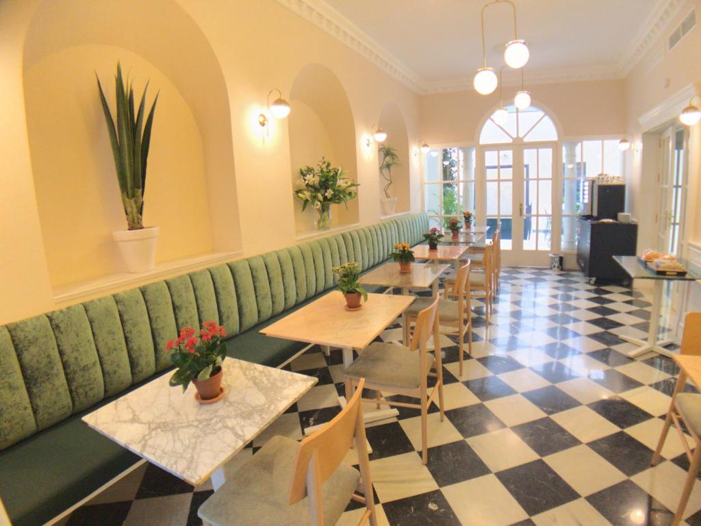 Halo Boutique Hotel