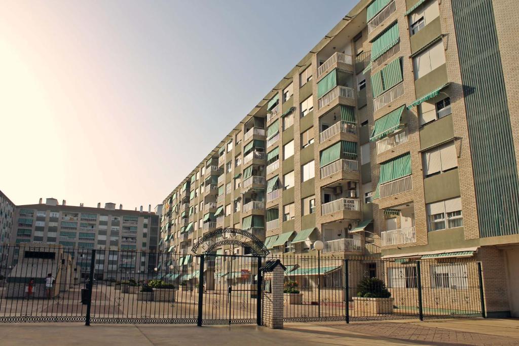 Neptuno Apartment: Sun, Beach And Relax In Huelin