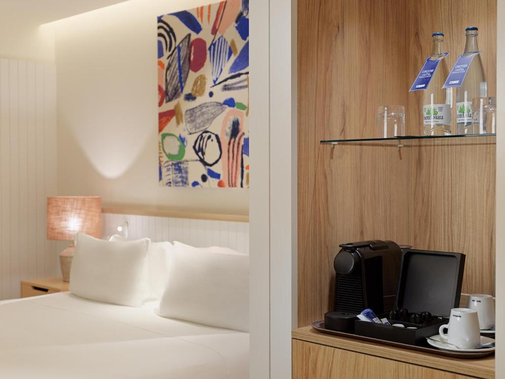 H10 Croma Malaga