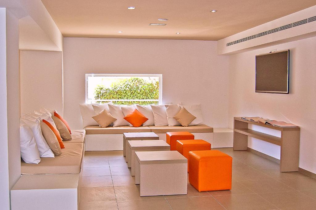 Bq Amfora Beach – Adults Only