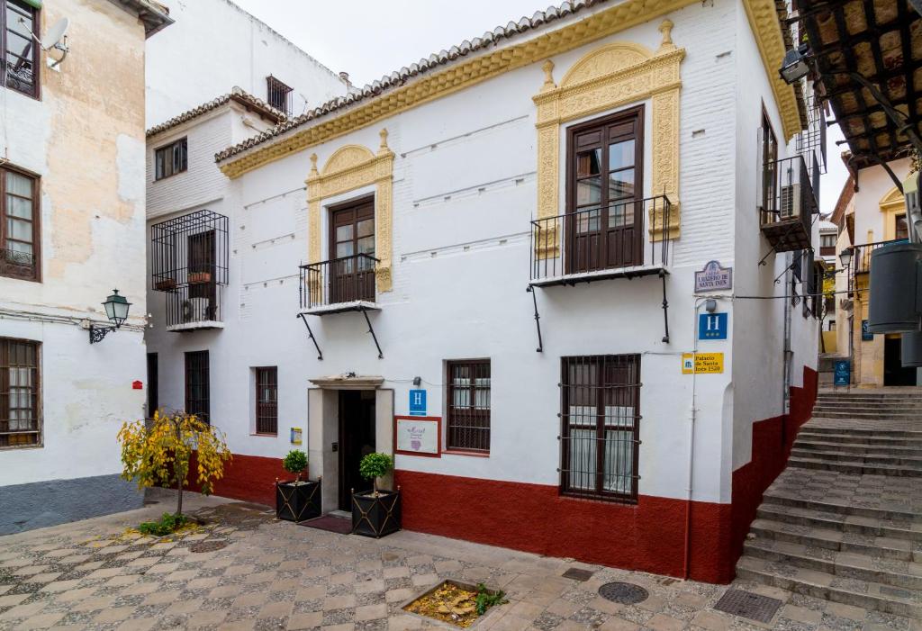 Palacio De Santa Inés
