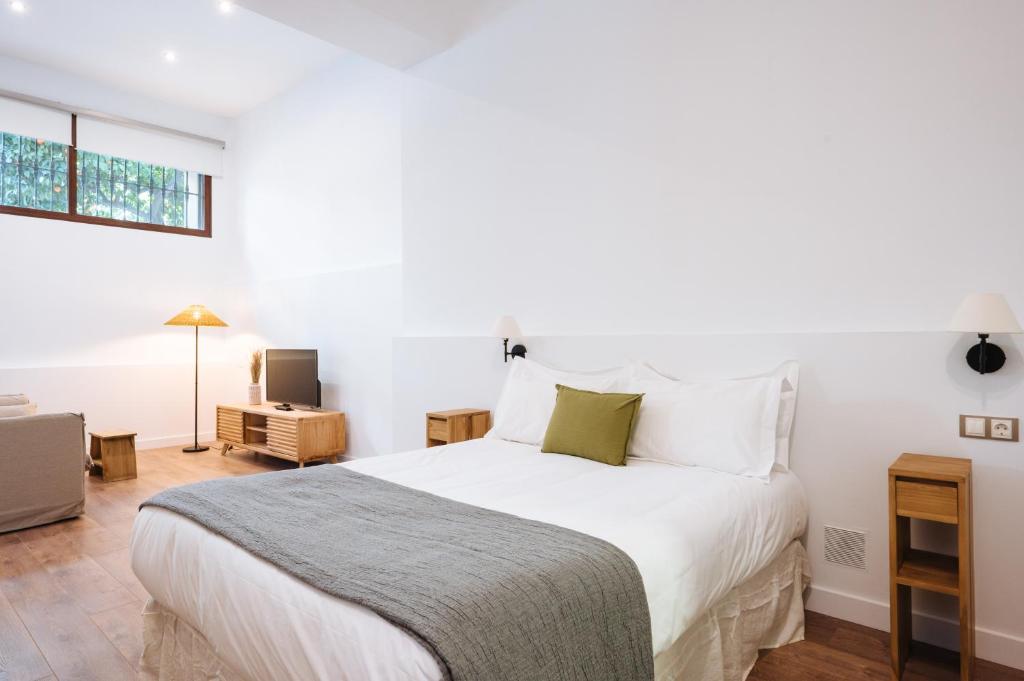 Apartamentos «El Escondite De María»